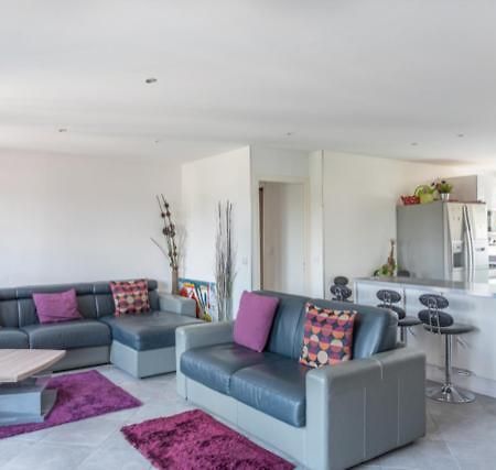 Residence Groupama Lyon Мезье Экстерьер фото