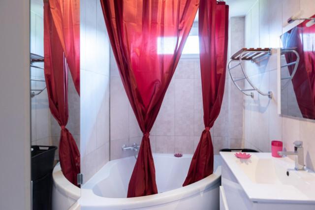 Residence Groupama Lyon Мезье Экстерьер фото